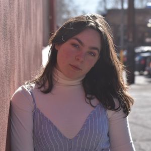 Meet your Posher, Sussa